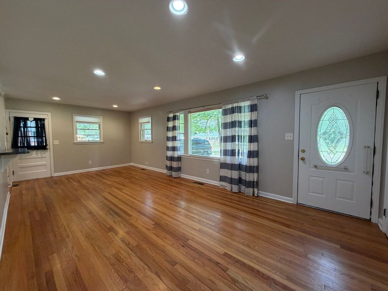 117 Benton Dr Nw - Photo 4 of 24