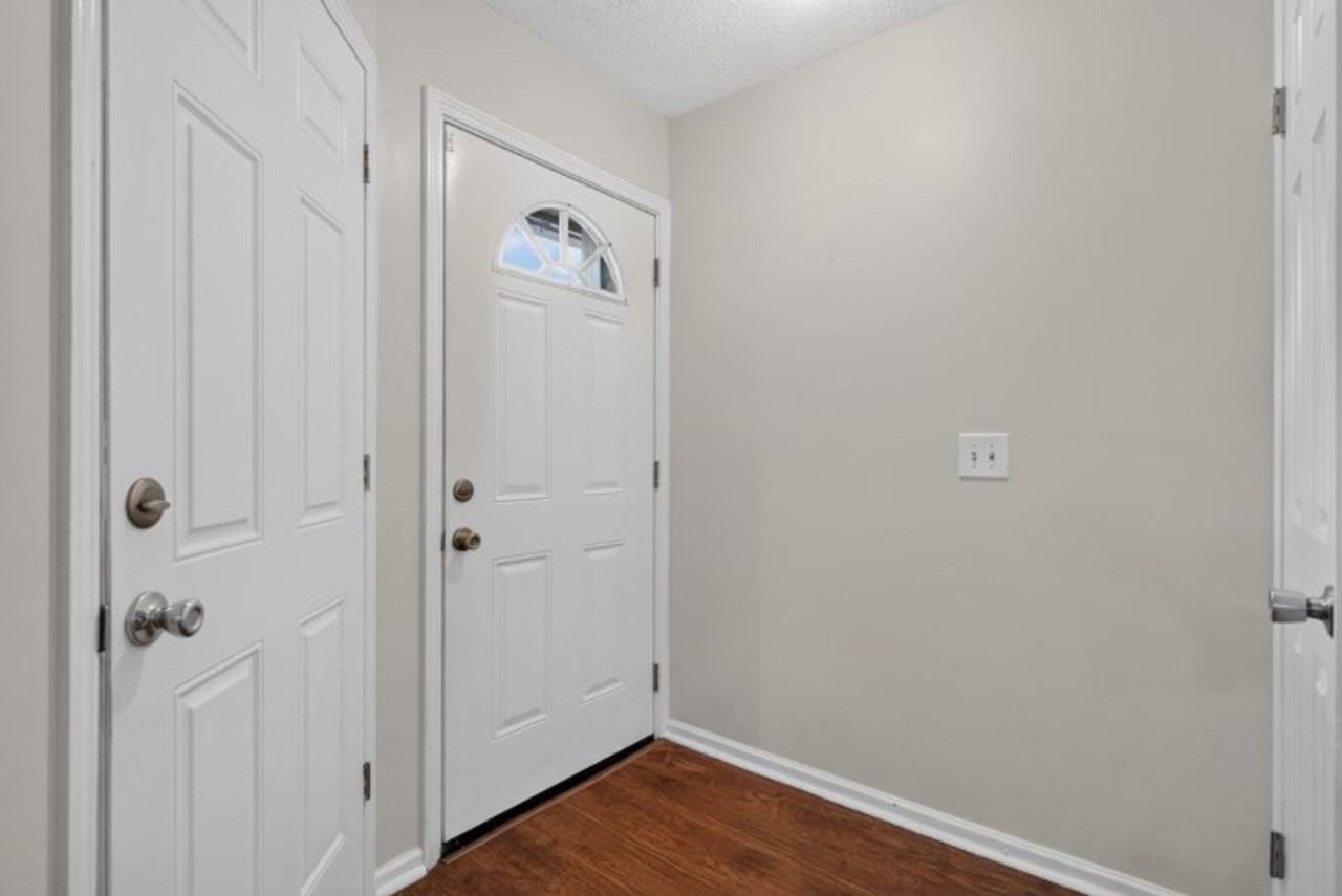4427 Millstone Ct - Photo 6 of 37