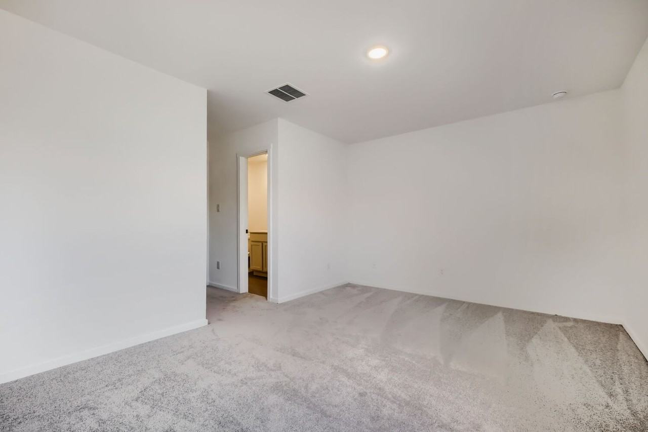 6829 Chert Chase - Photo 6 of 15