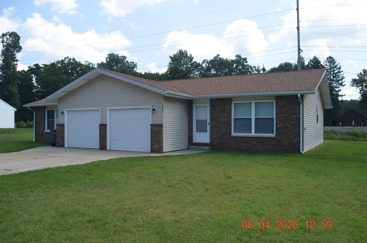 5521 E Karen Ct - Photo 2 of 17