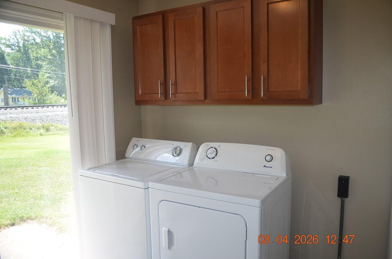 5521 E Karen Ct - Photo 6 of 17