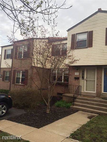 308 Birch Dr - Photo 2 of 24