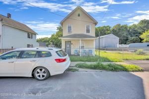 featured image of 987 Providence Rd
