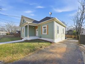 976 Liman Ave Se - Photo 1 of 1