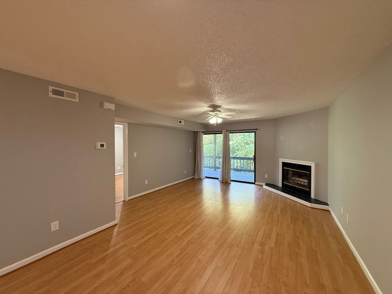 1312 Twin Springs Ct - Photo 5 of 24