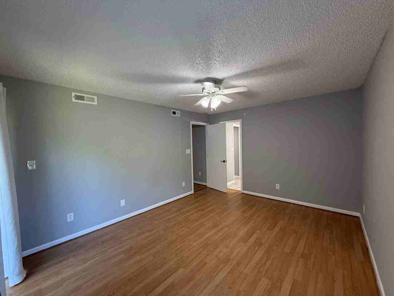 1312 Twin Springs Ct - Photo 7 of 24