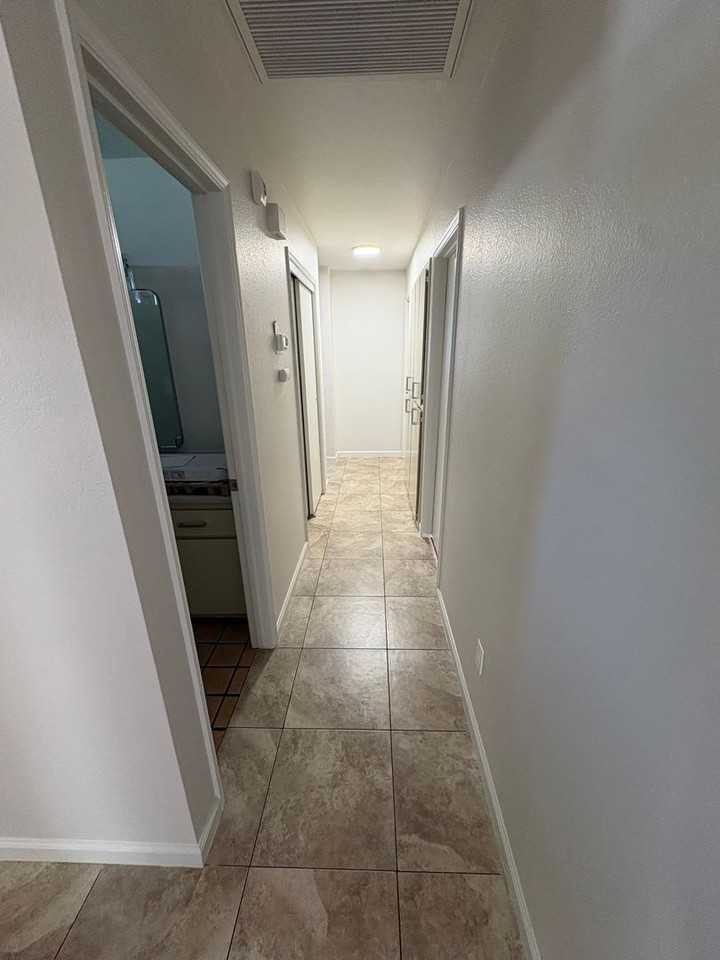 1148 Gladys Way - Photo 7 of 16