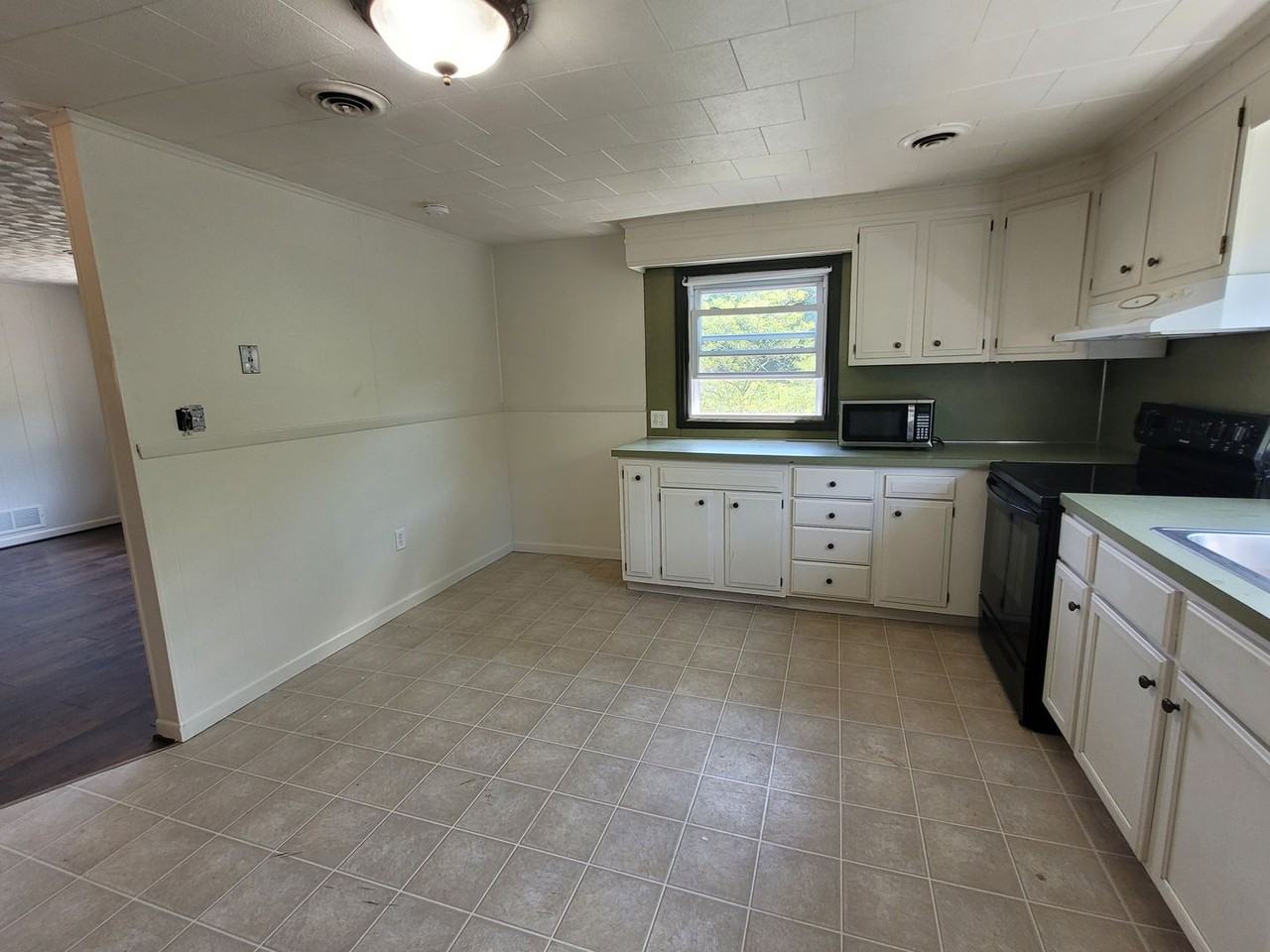 46 Tritch Ln - Photo 4 of 30