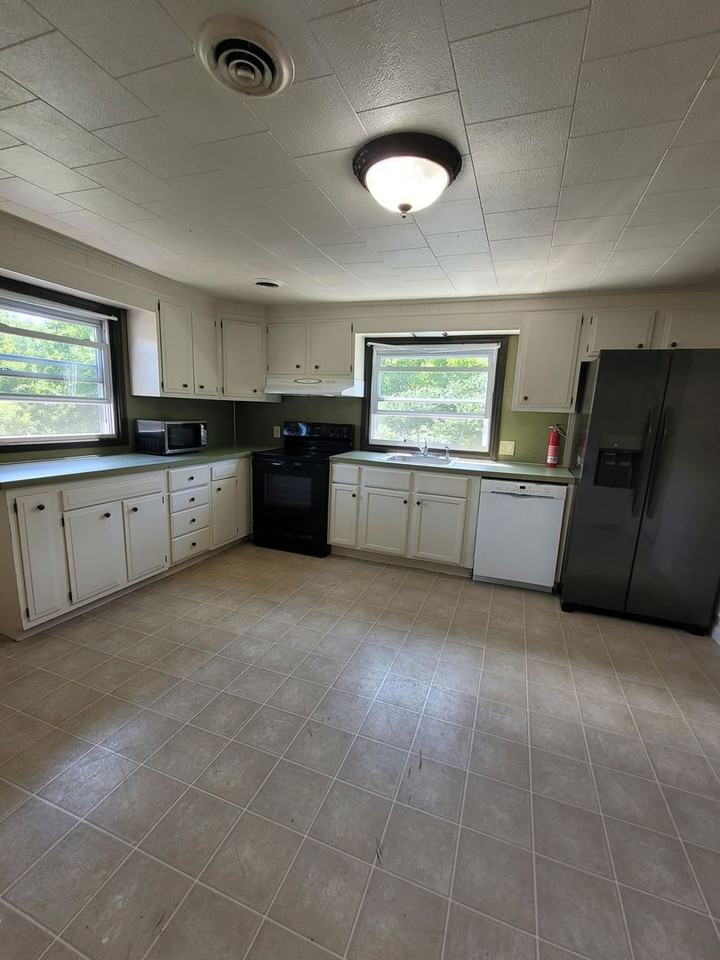 46 Tritch Ln - Photo 5 of 30