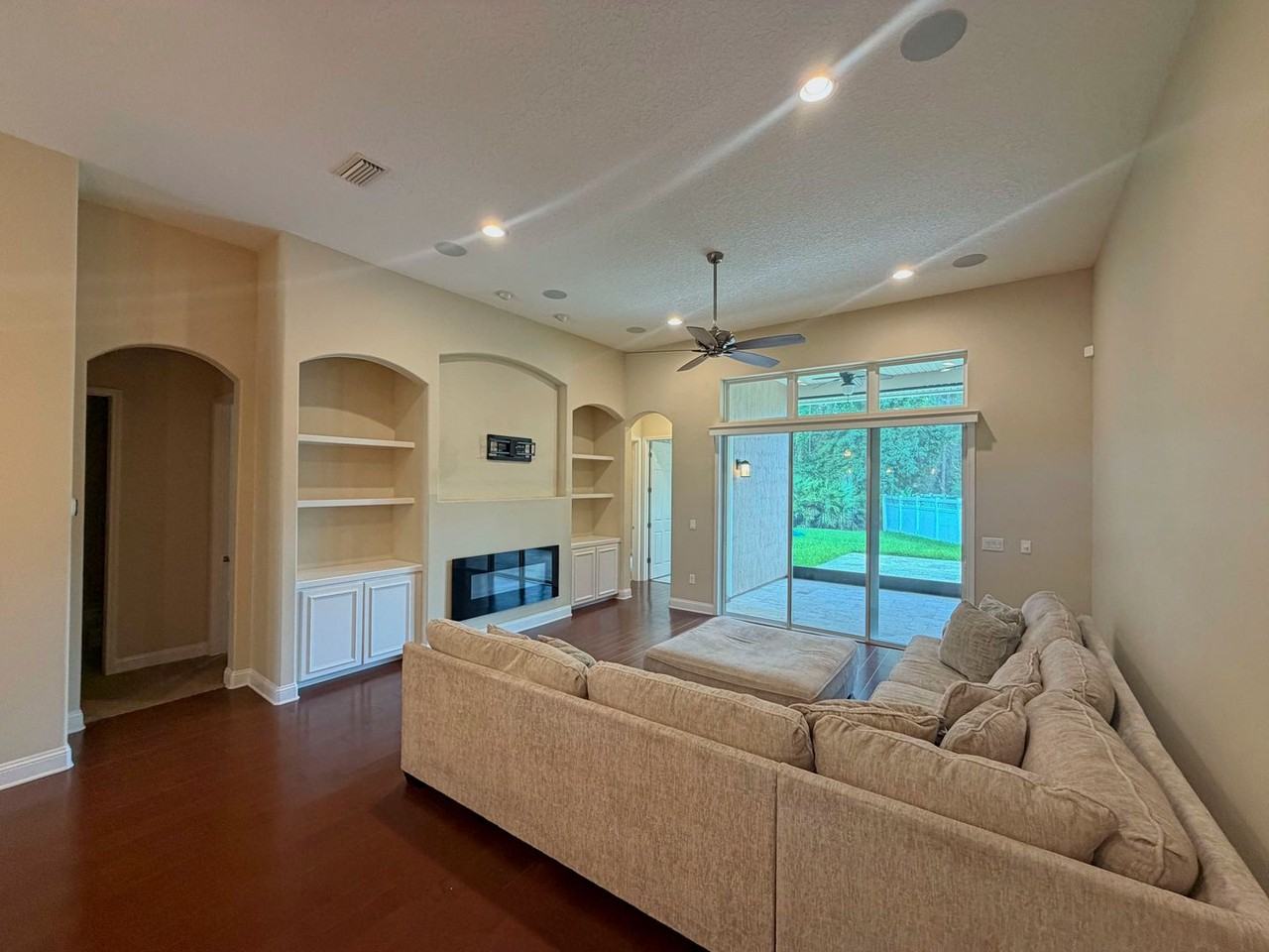 338 Willow Winds Pkwy - Photo 6 of 45