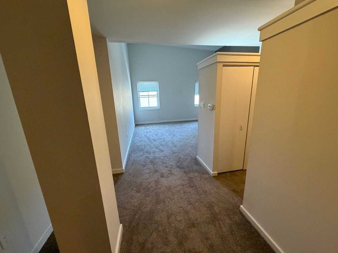 237 Chestnut St #1-403 - Photo 7 of 17