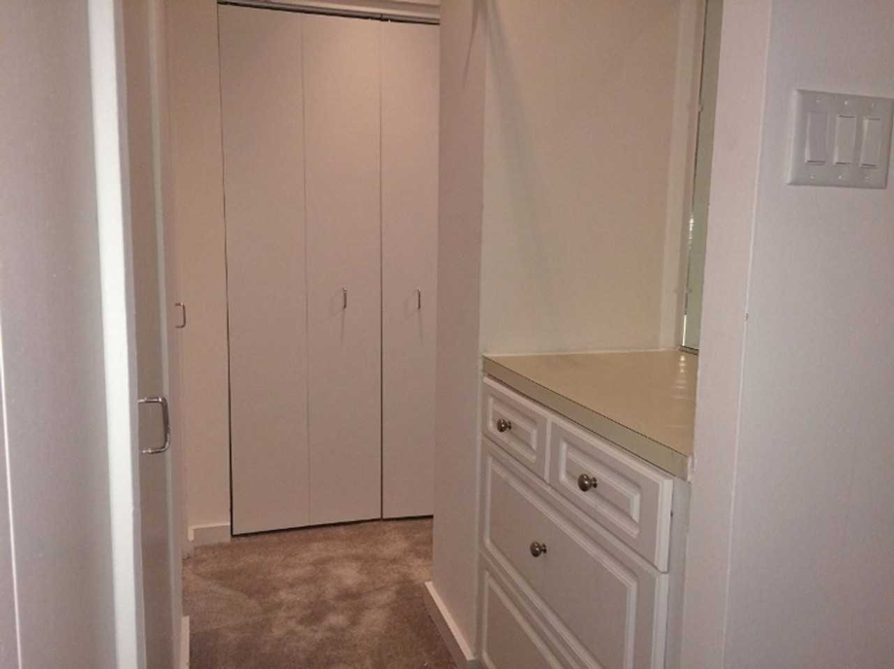 237 Chestnut St #1-405 - Photo 6 of 22