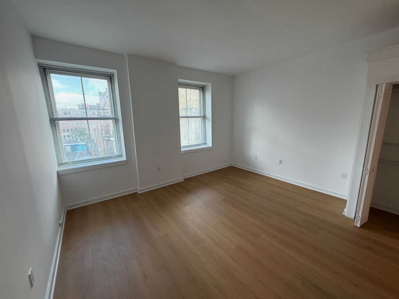 237 Chestnut St #1-302 - Photo 7 of 21