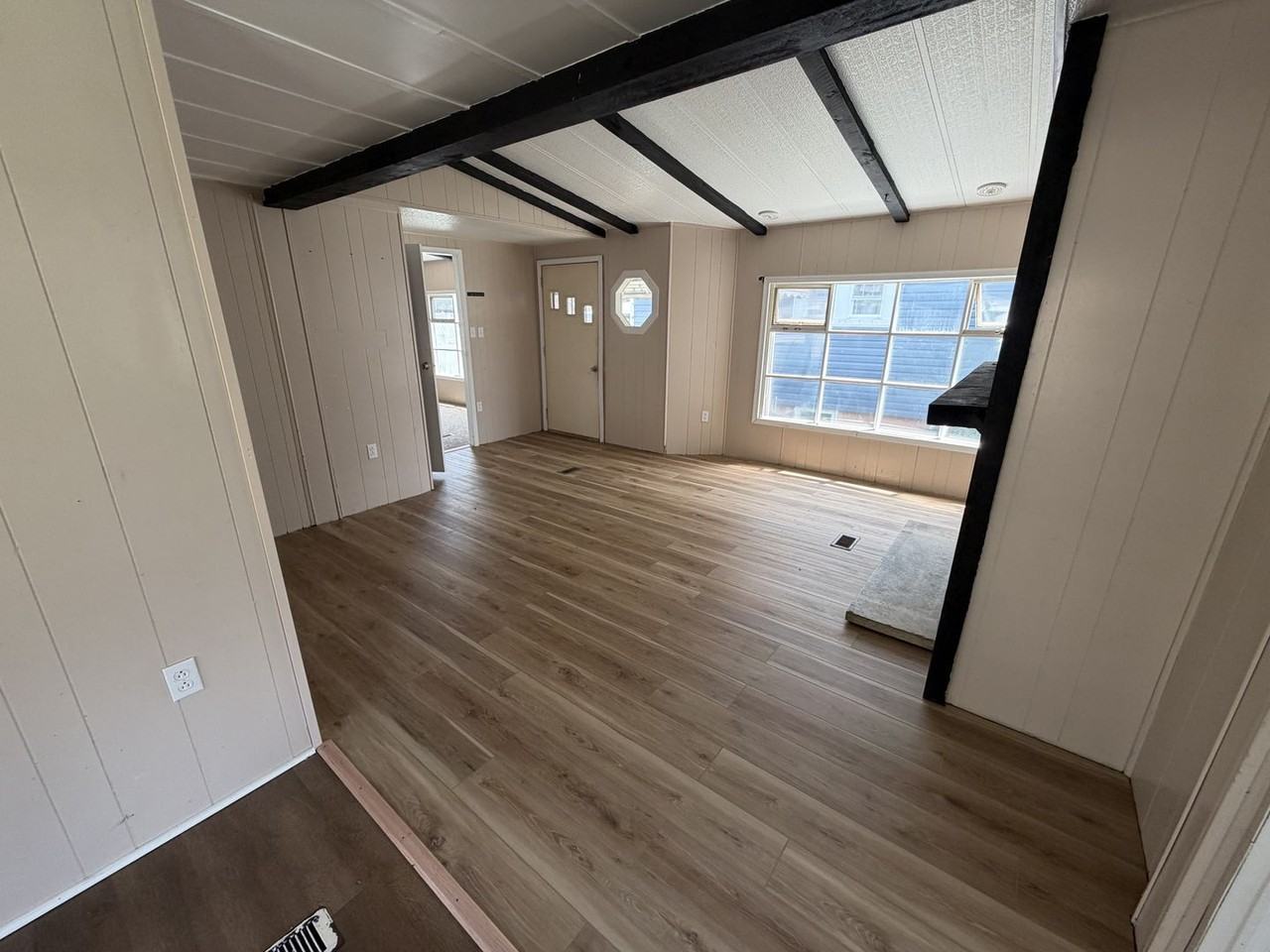 6 Arlington Ave - Photo 3 of 3