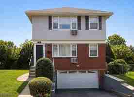 featured image of 2484 Seymour Ave