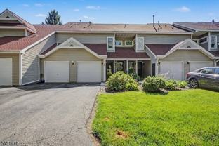24 Pine Hollow Ct - Photo 1 of 1