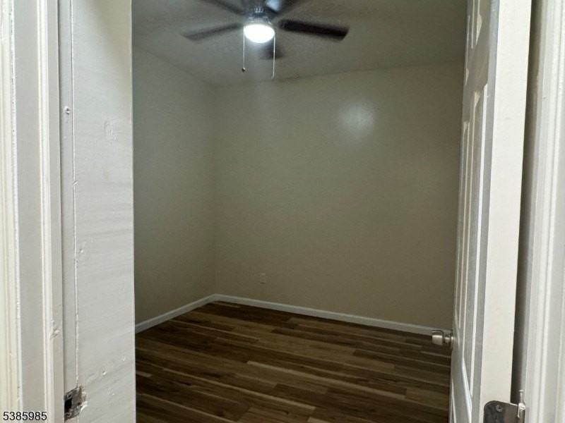 113 S 11th St - Photo 5 of 9