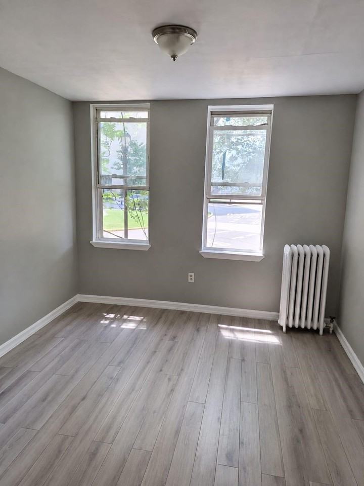 375 Mountain Rd #2 - Photo 2 of 7