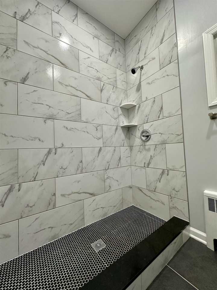 191 Tonnele Ave #1 - Photo 4 of 8
