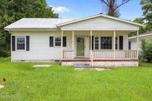 featured image of 1230 Burgaw Hwy