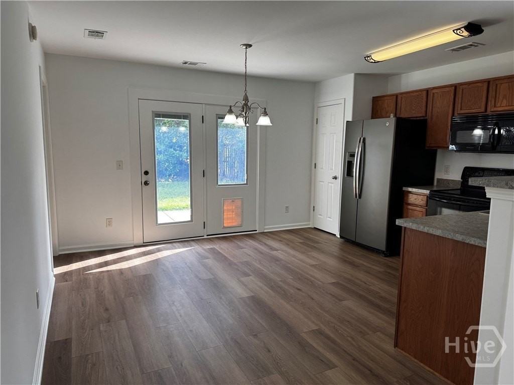 115 Fox Glen Ct - Photo 6 of 13