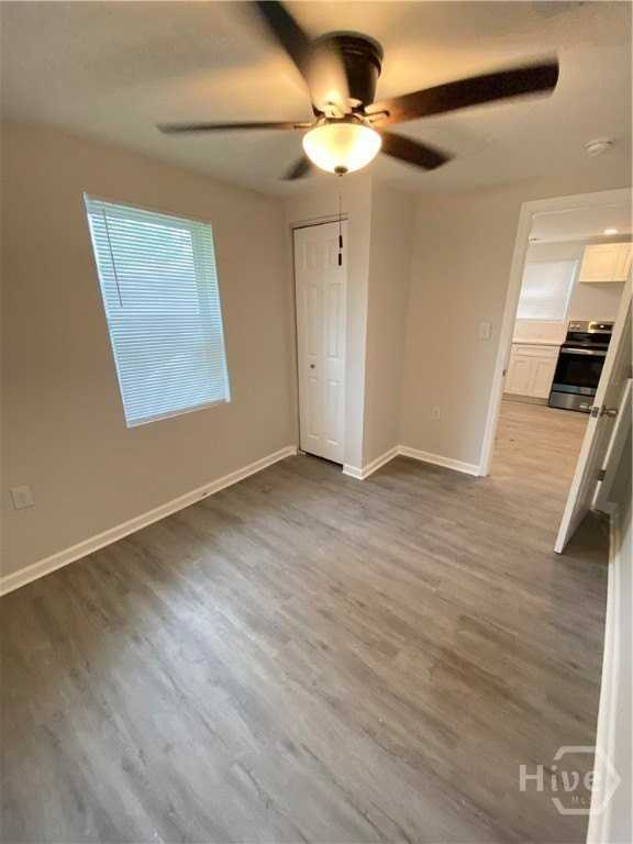 2028 Gugel St - Photo 4 of 8