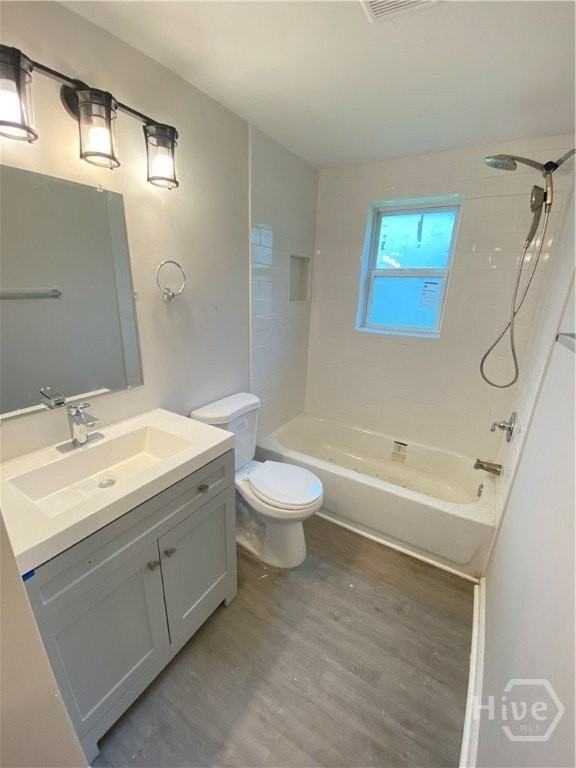 2028 Gugel St - Photo 6 of 8