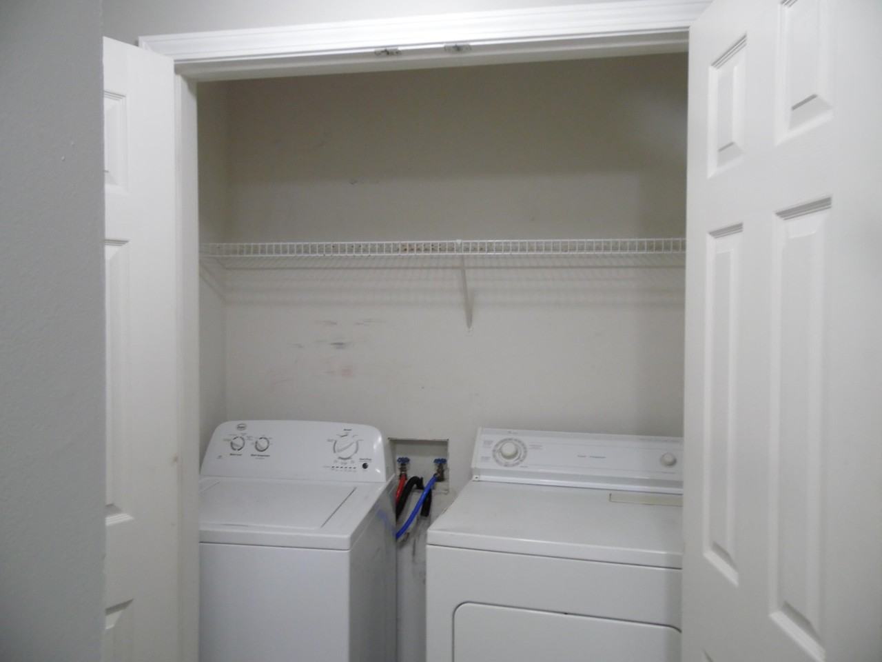 2781 Jacquelyn Ln #413 - Photo 4 of 6