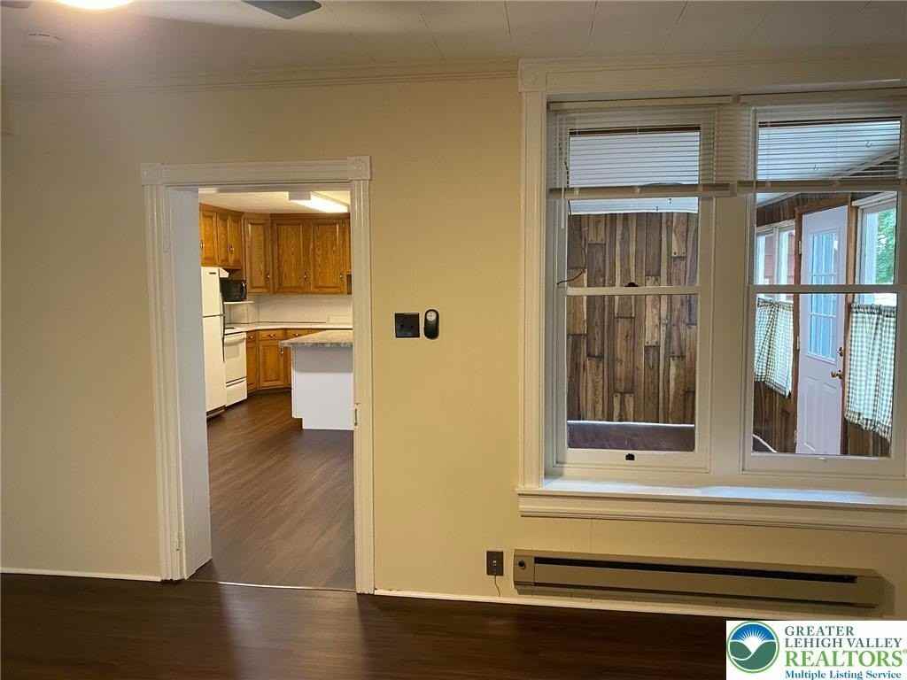 73 S Church St #B - Photo 6 of 12