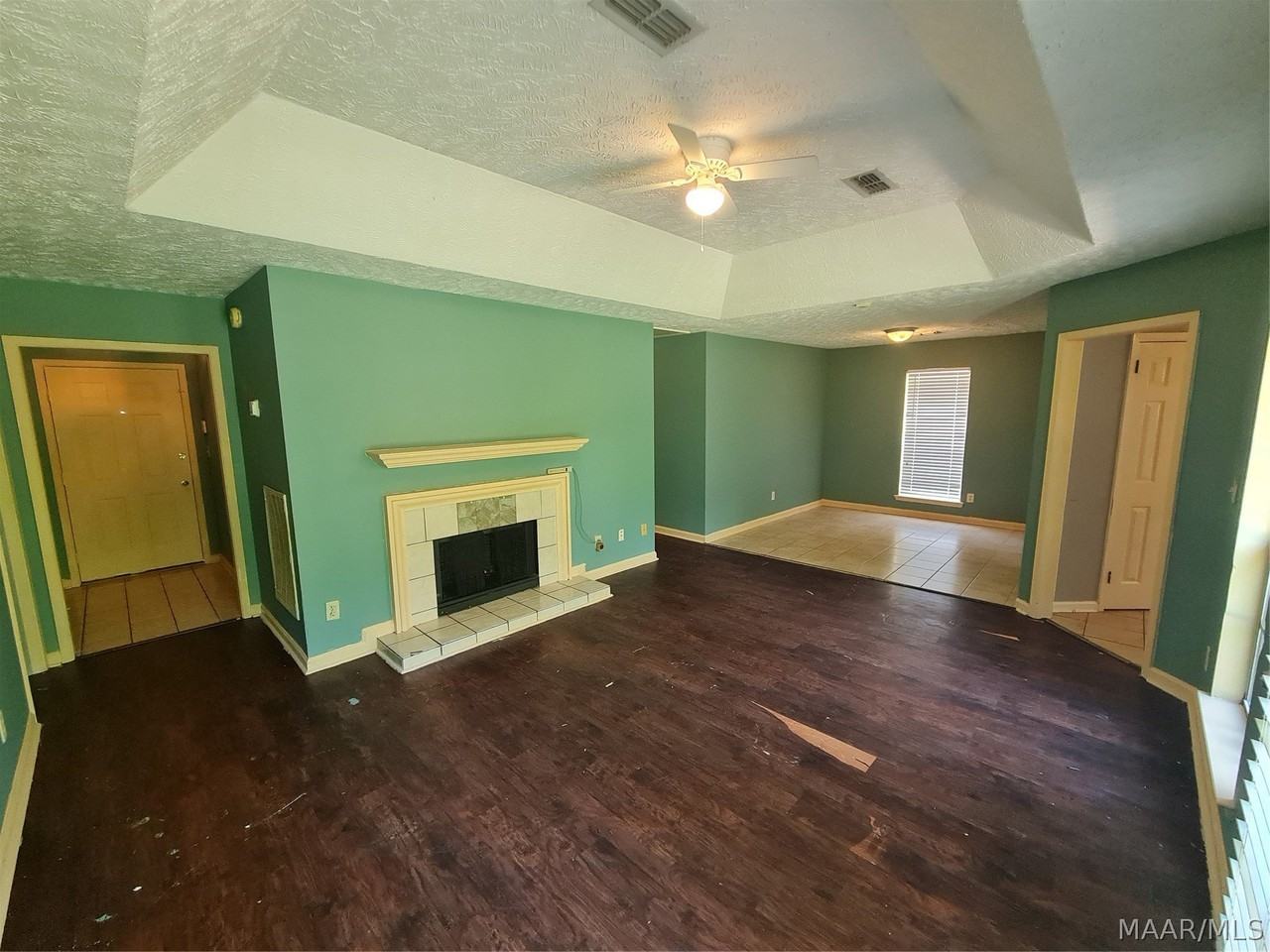 3661 Horseshoe Cir - Photo 3 of 24