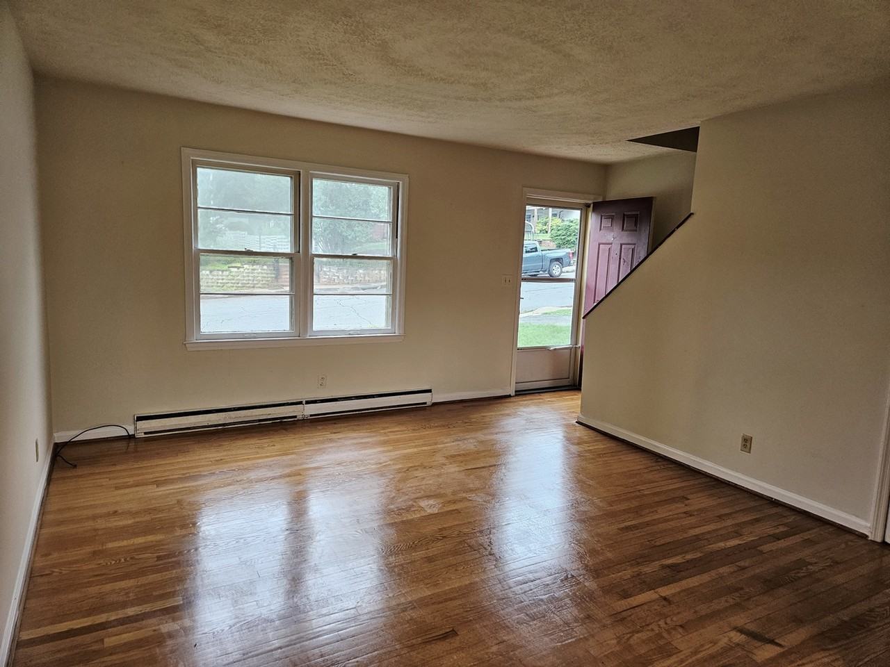 1305 Belleview Ave #B - Photo 2 of 8