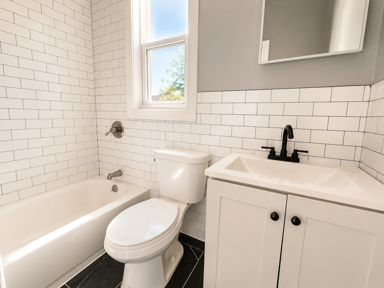 465 Ferry St #1C - Photo 4 of 8
