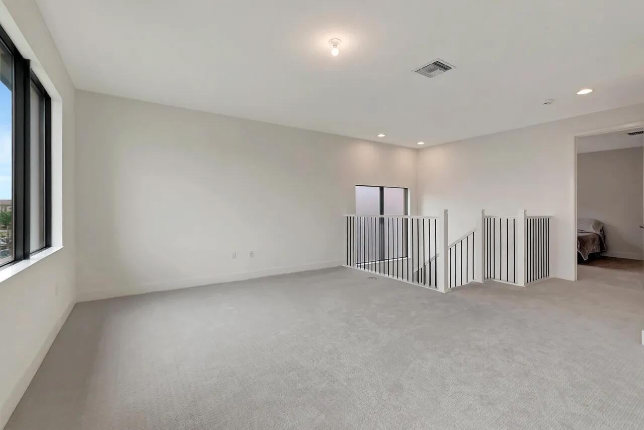 8612 Swinley Forest Way - Photo 5 of 8