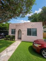 featured image of 1154 W 25th St #0