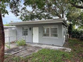 325 Sw 14th Ct #C - Photo 1 of 1