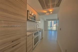 1300 Brickell Bay Dr #2313 - Photo 1 of 1