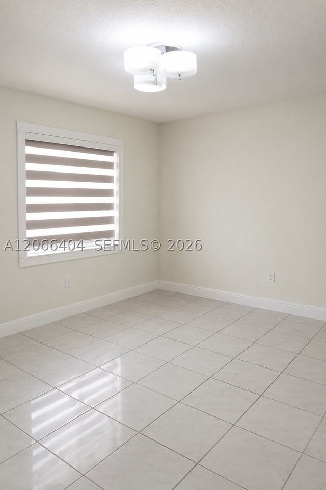 3659 SW 99th Ave #7 - Photo 2 of 26