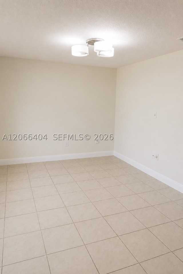 3659 SW 99th Ave #7 - Photo 4 of 26