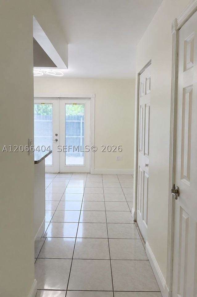 3659 SW 99th Ave #7 - Photo 6 of 26