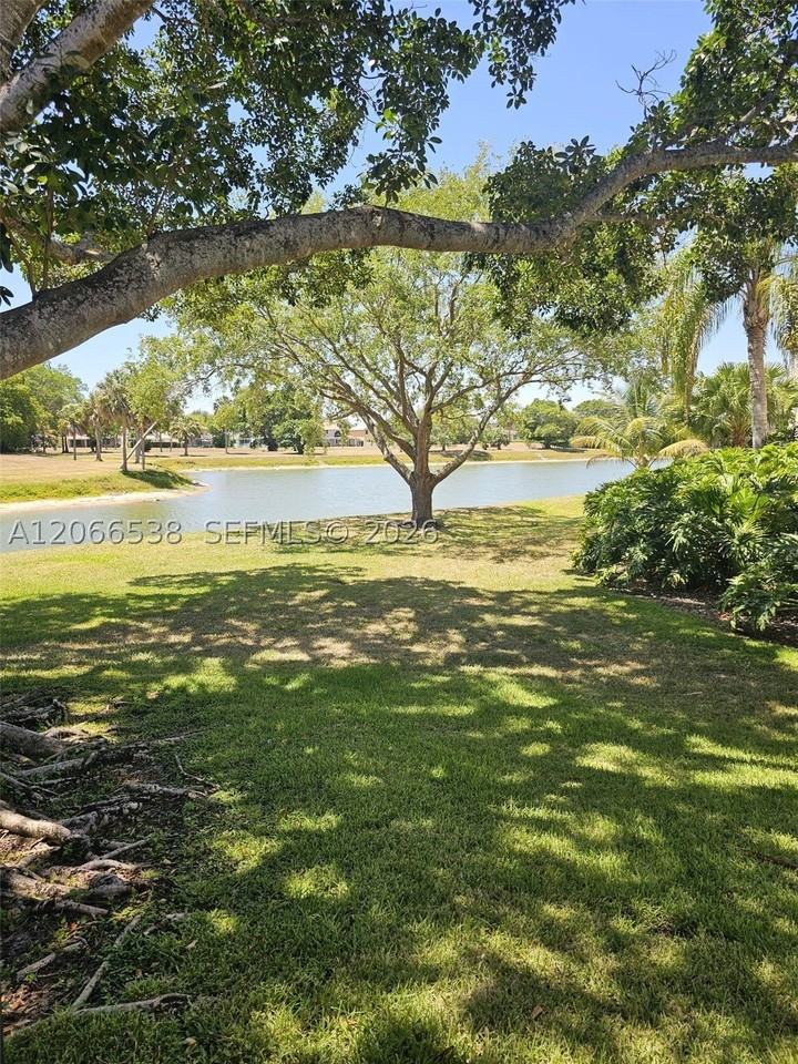 3470 Pinewalk Dr N #221 - Photo 5 of 24