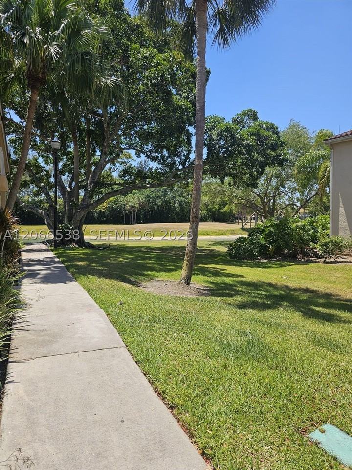 3470 Pinewalk Dr N #221 - Photo 7 of 24