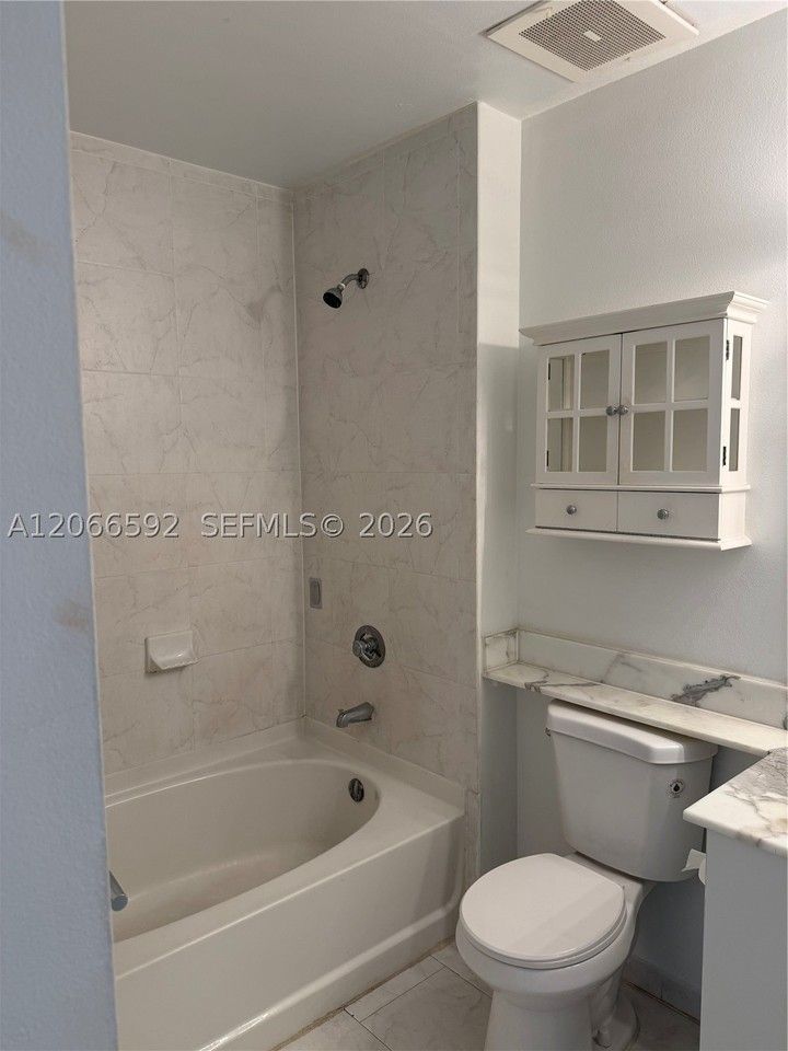 234 NE 3rd St #1603 - Photo 5 of 6