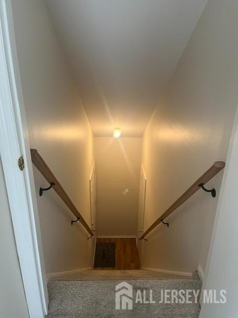 702 Jacob Court - Photo 2 of 10