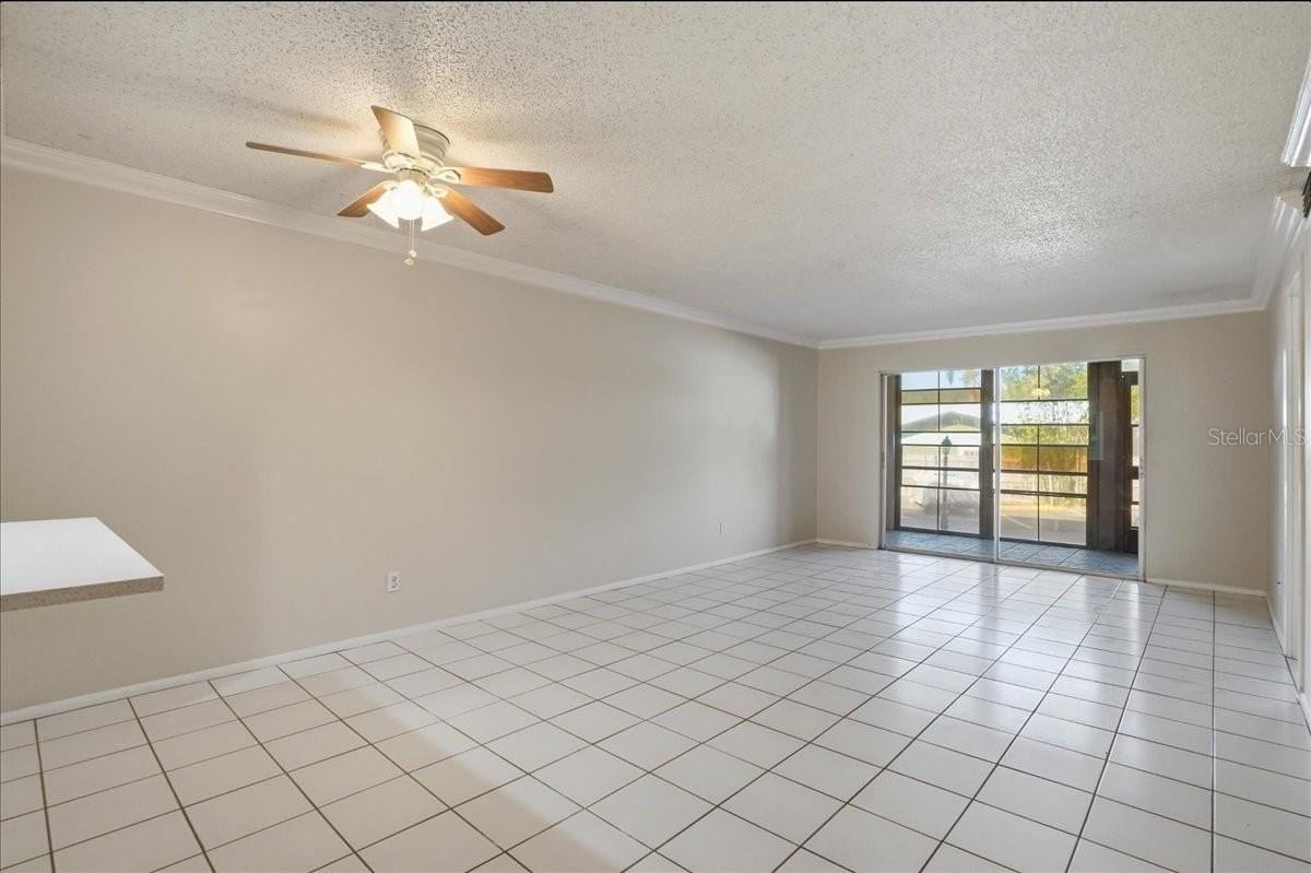 3700 3700 S OSPREY Avenue #115 - Photo 6 of 30