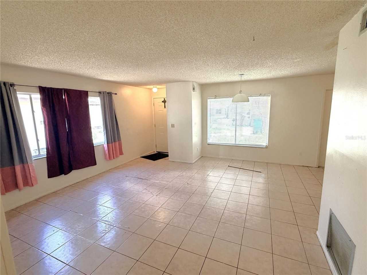 3102 Split Willow Dr - Photo 3 of 9