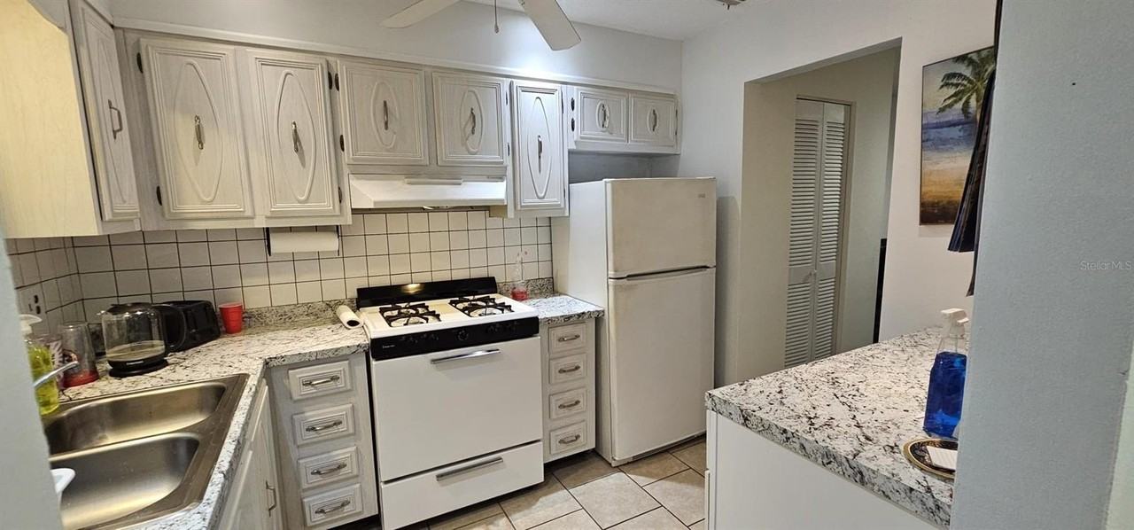 5357 81st St N #24 - Photo 5 of 32