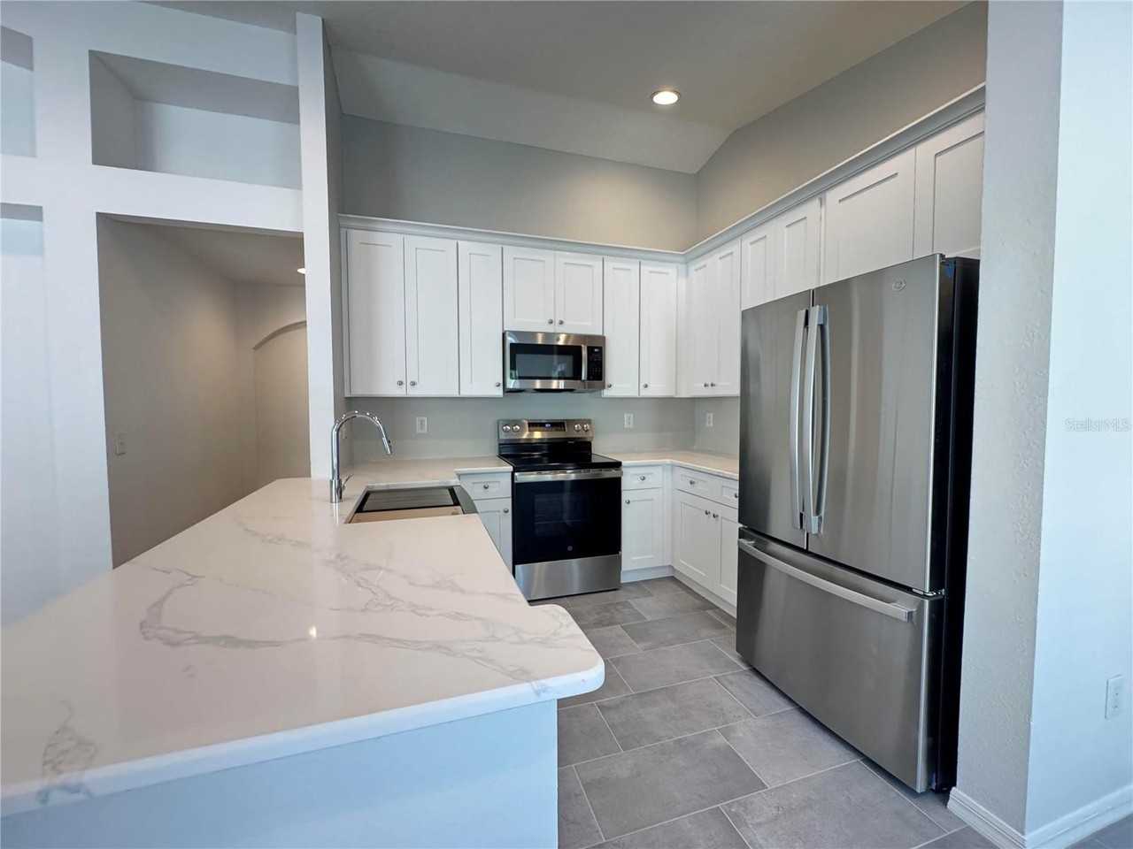 23741 Coral Ridge Ln - Photo 6 of 22