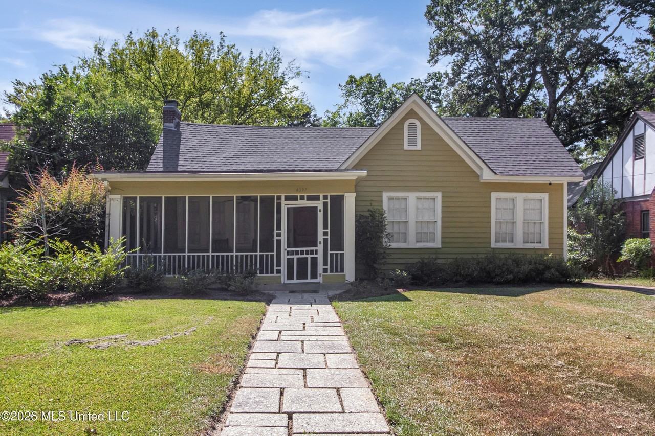 4097 Redwing Ave - Photo 2 of 24