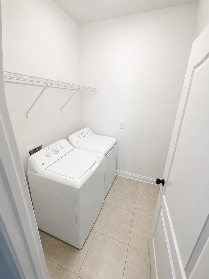 Cottage Hill Ave - Photo 3 of 12