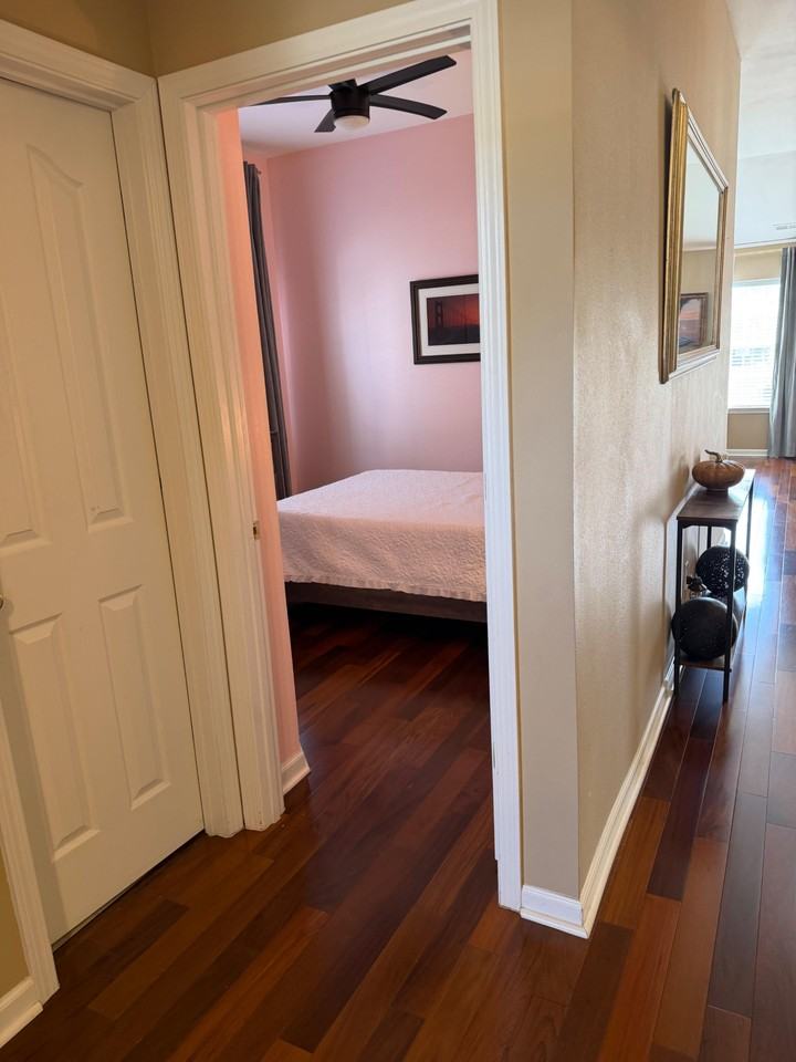 Circlegreen Dr - Photo 5 of 11